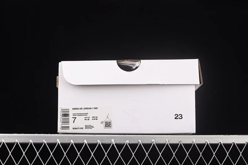 All categories Air Jordan Jordan series basketball shoes Air Jordan 1 Mid Different versions Air Jordan 1 Mid SE AJ1 Joe 1 white pink black hook Zhongbang basketball shoes BQ6472-500